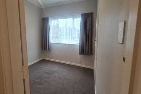 Photo of property in 438 Gloucester Street, Taradale, Napier, 4112