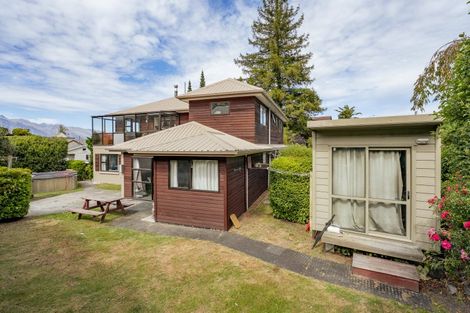 Photo of property in 1 Salmond Place, Queenstown, 9300