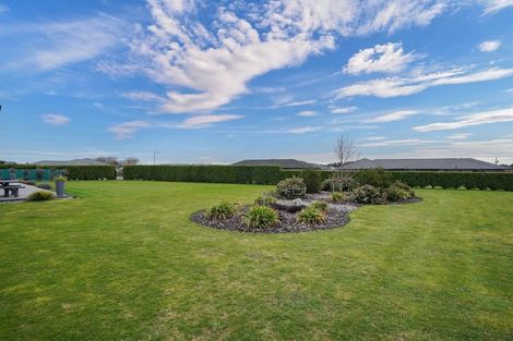 Photo of property in 11 Majestic Chance, Seaward Bush, Invercargill, 9812