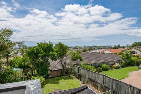 Photo of property in 19 Highfields Terrace, Henderson, Auckland, 0612
