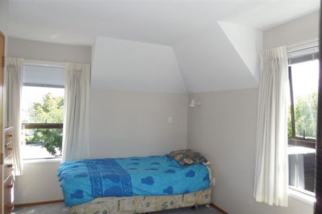 Photo of property in 2/35 Solway Avenue, Ilam, Christchurch, 8041
