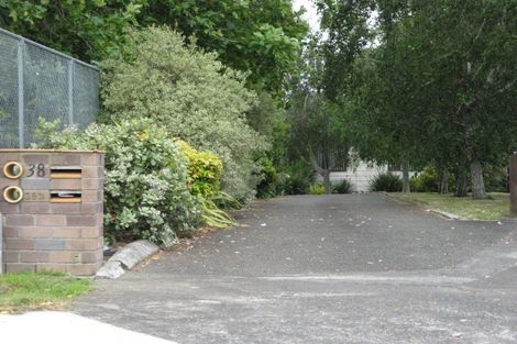 Photo of property in 38 Lindis Place, Mangere Bridge, Auckland, 2022