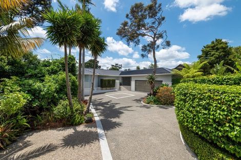 Photo of property in 14 Oscar Road, Greenhithe, Auckland, 0632