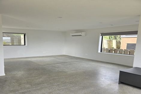 Photo of property in 48 Astelia Way, Woodridge, Wellington, 6037