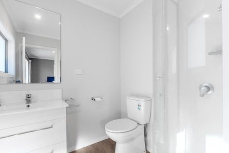 Photo of property in 4 Gallipoli Place, Paraparaumu, 5032