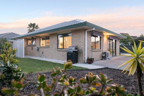 Photo of property in 47 Sandhurst Drive, Papamoa Beach, Papamoa, 3118