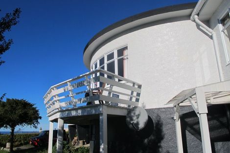 Photo of property in 18 Earls Road, Saint Clair, Dunedin, 9012