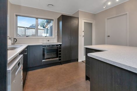 Photo of property in 30 Edge Street, Onerahi, Whangarei, 0110