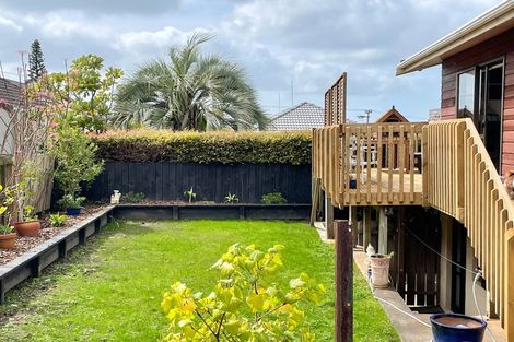 Photo of property in 3 Wolsley Avenue, Milford, Auckland, 0620