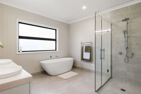 Photo of property in 99 Peake Road, Cambridge, 3493