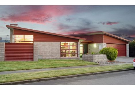 Photo of property in 16 Magnolia Boulevard, Kaiapoi, 7630