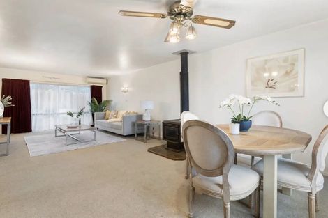 Photo of property in 1/2 Arthur Road, Hillpark, Auckland, 2102