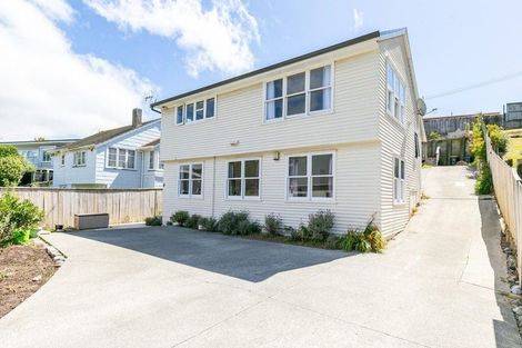 Photo of property in 41 Dimock Street, Titahi Bay, Porirua, 5022