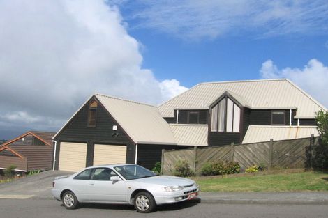 Photo of property in 17 Satara Crescent, Khandallah, Wellington, 6035