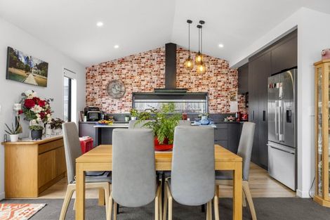 Photo of property in 43 Harakeke Drive, Wharewaka, Taupo, 3330