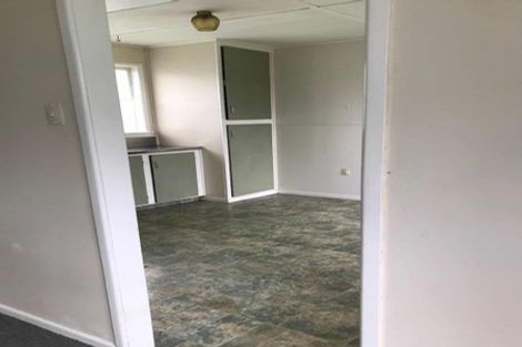 Photo of property in 58 Glendale Road, Glen Eden, Auckland, 0602