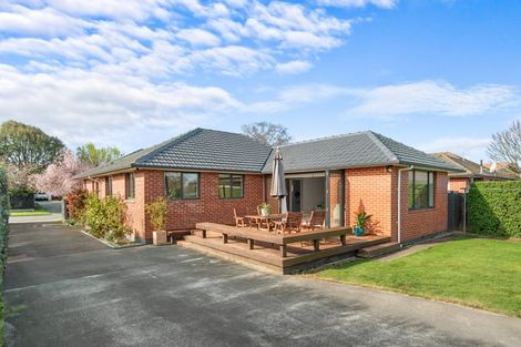 Photo of property in 39 Bevington Street, Avonhead, Christchurch, 8042