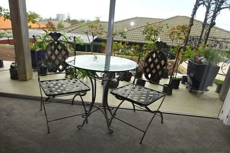Photo of property in 31 Grand Drive, Orewa, 0931