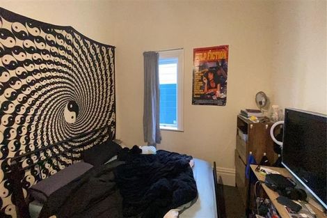 Photo of property in 111 Tasman Street, Mount Cook, Wellington, 6021