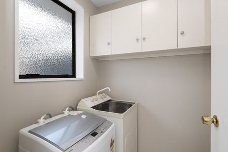 Photo of property in 11 Farm Lane, Parklands, Christchurch, 8083