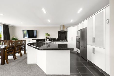 Photo of property in 392a Hukanui Road, Rototuna, Hamilton, 3210