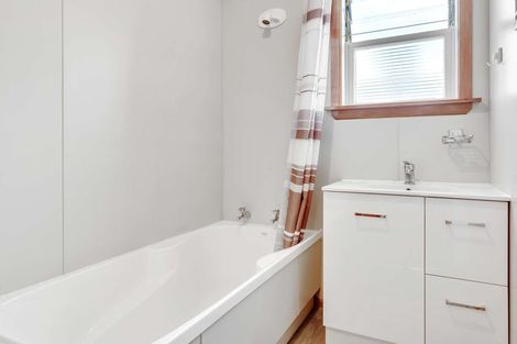 Photo of property in 14 Tarena Street, Mamaku, 3020