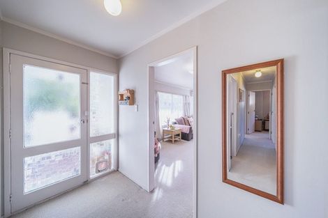 Photo of property in 29 Matipo Crescent, Pukete, Hamilton, 3200