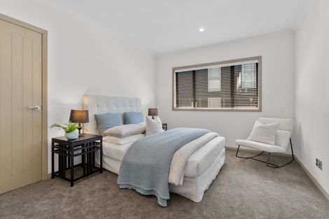 Photo of property in 4 Glenoaks Rise, Mellons Bay, Auckland, 2014