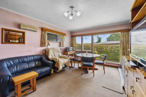 Photo of property in 42 Given Street, Havelock North, 4130