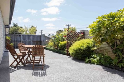 Photo of property in 118 Brynley Street, Hornby, Christchurch, 8042