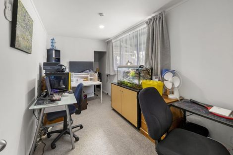 Photo of property in 6 Helen Place, Raglan, 3225