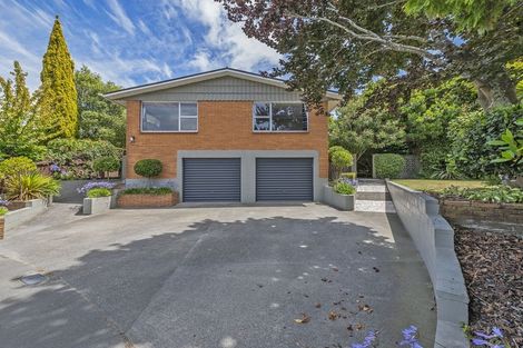 Photo of property in 39 Highfield Place, Avonhead, Christchurch, 8042