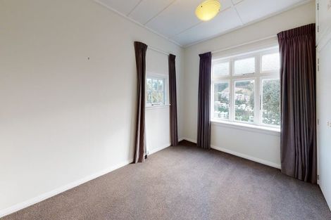 Photo of property in 39 Mornington Road, Brooklyn, Wellington, 6021