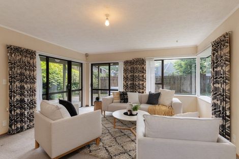 Photo of property in 46 Burbank Crescent, Churton Park, Wellington, 6037