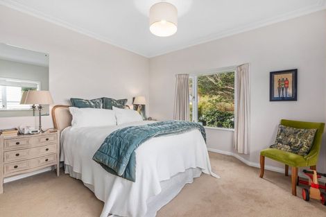Photo of property in 438 Muritai Road, Eastbourne, Lower Hutt, 5013