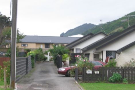 Photo of property in 2 Koromiko Road, Waikanae, 5036