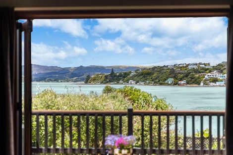 Photo of property in 1/6 Mana Esplanade, Paremata, Porirua, 5026