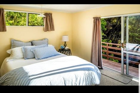 Photo of property in 23 Woolwich Close, Whitby, Porirua, 5024