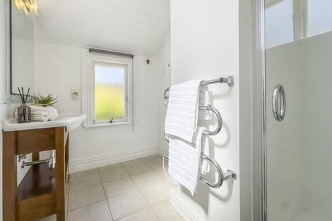 Photo of property in 1/29 Wolsley Avenue, Milford, Auckland, 0620