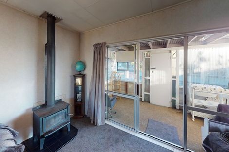 Photo of property in 20 Grenville Street, Levin, 5510