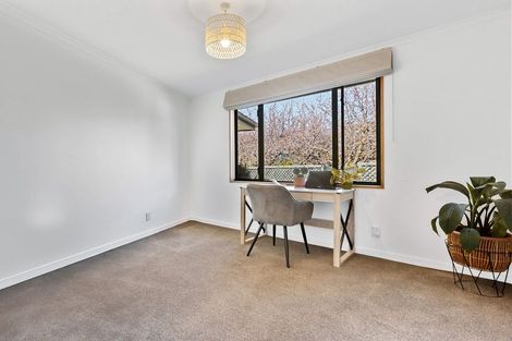 Photo of property in 5a Mercury Place, Wanaka, 9305