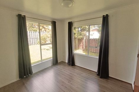 Photo of property in 30 Glynnbrooke Street, Te Atatu South, Auckland, 0610