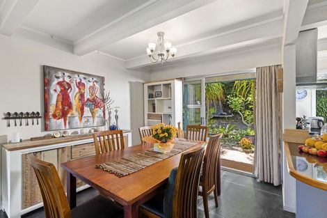 Photo of property in 36 Coroglen Avenue, Birkenhead, Auckland, 0626