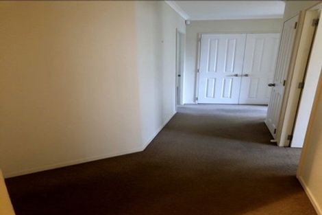 Photo of property in 28 Maypark Crescent, Flat Bush, Auckland, 2016
