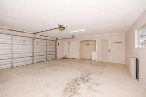 Photo of property in 39 Parnell Heights Drive, Kelvin Grove, Palmerston North, 4414