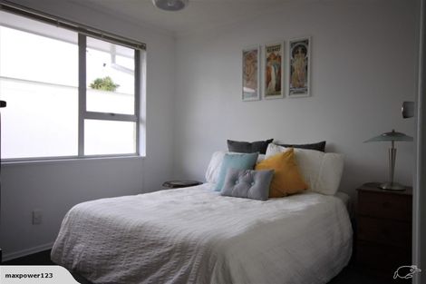 Photo of property in 92 Trafalgar Street, Waterloo, Lower Hutt, 5011