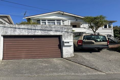 Photo of property in 28 Burrows Avenue, Karori, Wellington, 6012