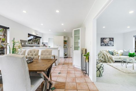 Photo of property in 211 Glamorgan Drive, Torbay, Auckland, 0630