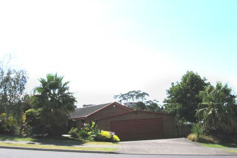 Photo of property in 11 Ian Sage Avenue, Torbay, Auckland, 0630