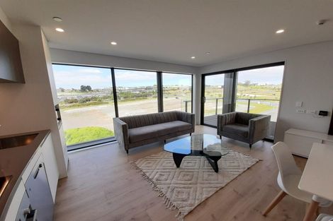 Photo of property in 401/3 Kaipiho Lane, Albany, Auckland, 0632